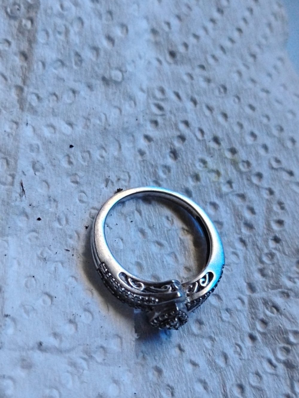 Sterling Silver Floral Filigree Engagement Ring - White